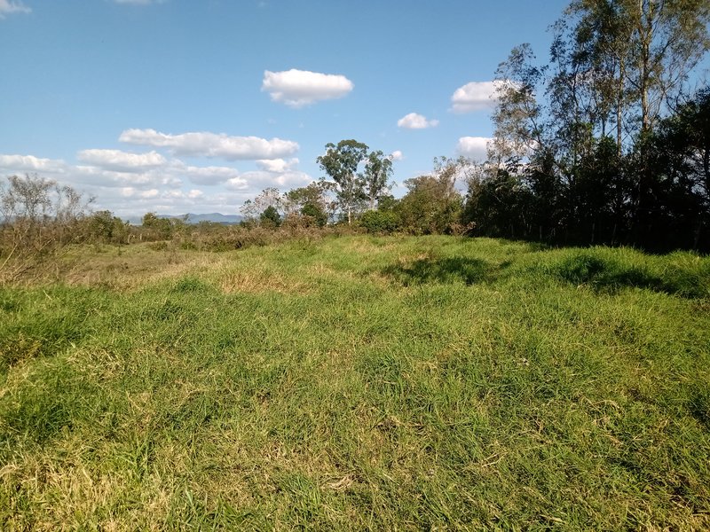 SITIO COM 5 ALQUEIRES EM CAÇAPAVA SP - Caçapava - 