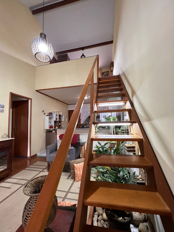 Excelente  casa duplex de 95 mts² com 2 quartos em condomínio fechado  Nova Friburgo - 