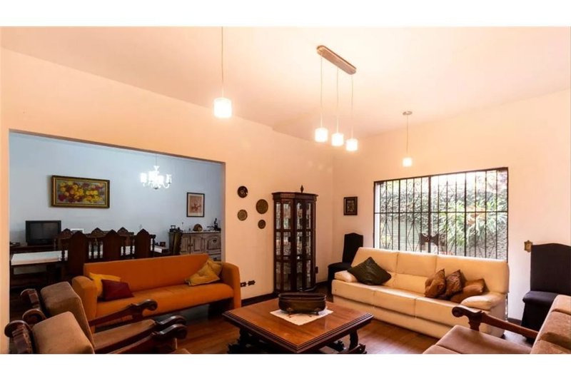 Casa a venda no Planalto Paulista - 1 suíte 280m² Av Irerê São Paulo - 