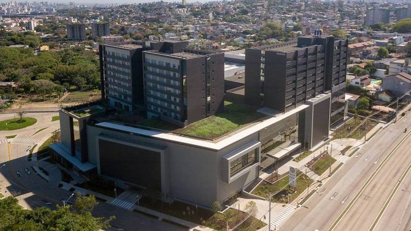 R$ 450.000 - LINKED TERESÓPOLIS - EXCELENTE STUDIO - 35M2 - ANDAR ALTO - 1 VAGA - INFRA - Porto Alegre - 
