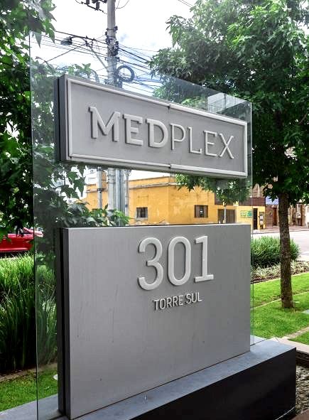 R$ 410.000 - MEDPLEX SANTANA - EXCELENTE SALA COMERCIAL - 37M2 - BLANC HOSPITAL Rua Gomes Jardim Porto Alegre - 