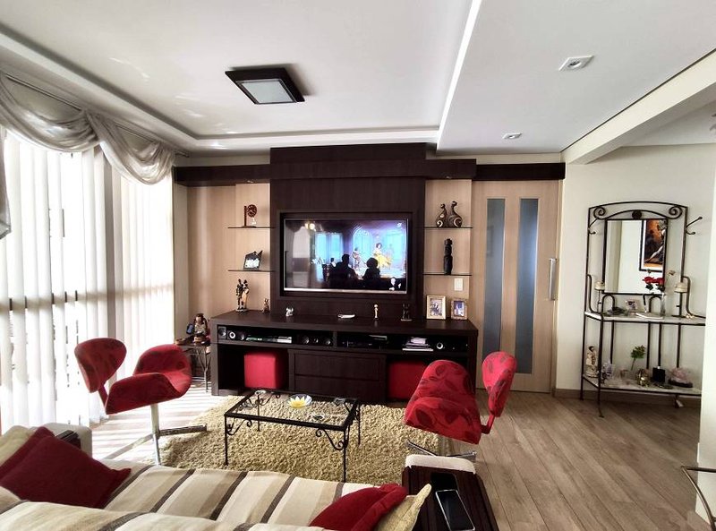 R$ 1.199.000 - ANDAR ALTÍSSIMO - 126M2 - 3 DORM - SUÍTE - LAREIRA - 3 VAGAS - INFRA - Porto Alegre - 