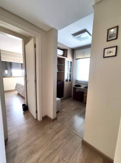 R$ 1.199.000 - ANDAR ALTÍSSIMO - 126M2 - 3 DORM - SUÍTE - LAREIRA - 3 VAGAS - INFRA - Porto Alegre - 