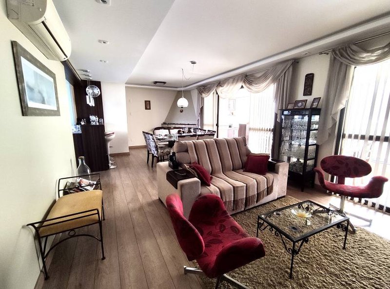 R$ 1.199.000 - ANDAR ALTÍSSIMO - 126M2 - 3 DORM - SUÍTE - LAREIRA - 3 VAGAS - INFRA - Porto Alegre - 