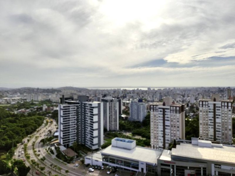R$ 1.199.000 - ANDAR ALTÍSSIMO - 126M2 - 3 DORM - SUÍTE - LAREIRA - 3 VAGAS - INFRA - Porto Alegre - 