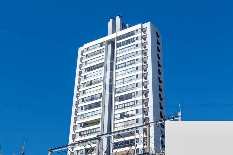 R$ 1.199.000 - ANDAR ALTÍSSIMO - 126M2 - 3 DORM - SUÍTE - LAREIRA - 3 VAGAS - INFRA - Porto Alegre - 