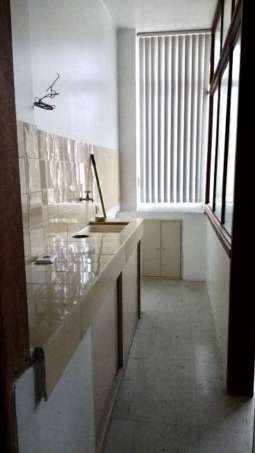 R$ 90.000 - EXCELENTE SALA COMERCIAL - 46M2 - ELEVADORES - PORTARIA - ANDAR ALTO - Porto Alegre - 