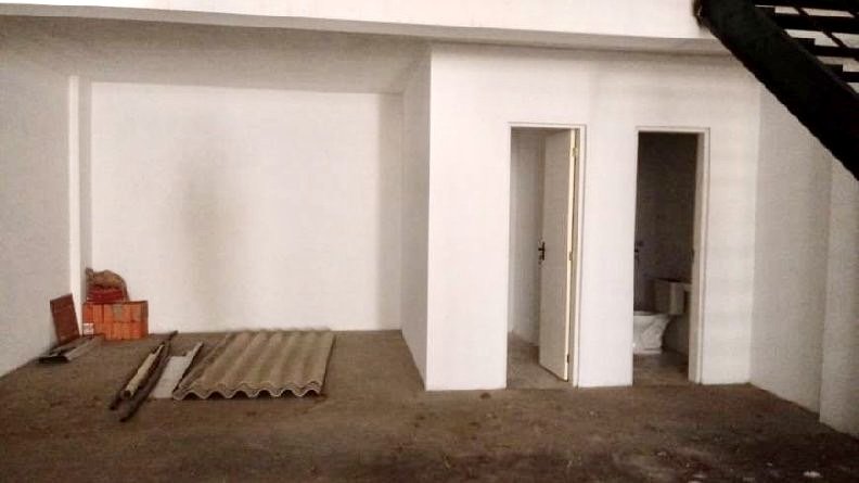 R$ 745.000 - ÓTIMO DEPÓSITO - 138M2 - MEZANINO - CORTINA DE FERRO MOTORIZADA - Porto Alegre - 