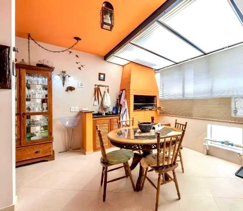R$ 1.490.000 - ANDAR ALTO - ENCOSTA DO POENTE - 321M2 - 3 DORM - SUÍTE - PISCINA - 2 VAGAS Rua Monroe Porto Alegre - 