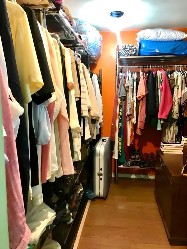 R$ 1.490.000 - ANDAR ALTO - ENCOSTA DO POENTE - 321M2 - 3 DORM - SUÍTE - PISCINA - 2 VAGAS Rua Monroe Porto Alegre - 