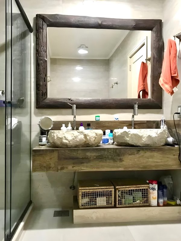 R$ 1.490.000 - ANDAR ALTO - ENCOSTA DO POENTE - 321M2 - 3 DORM - SUÍTE - PISCINA - 2 VAGAS Rua Monroe Porto Alegre - 