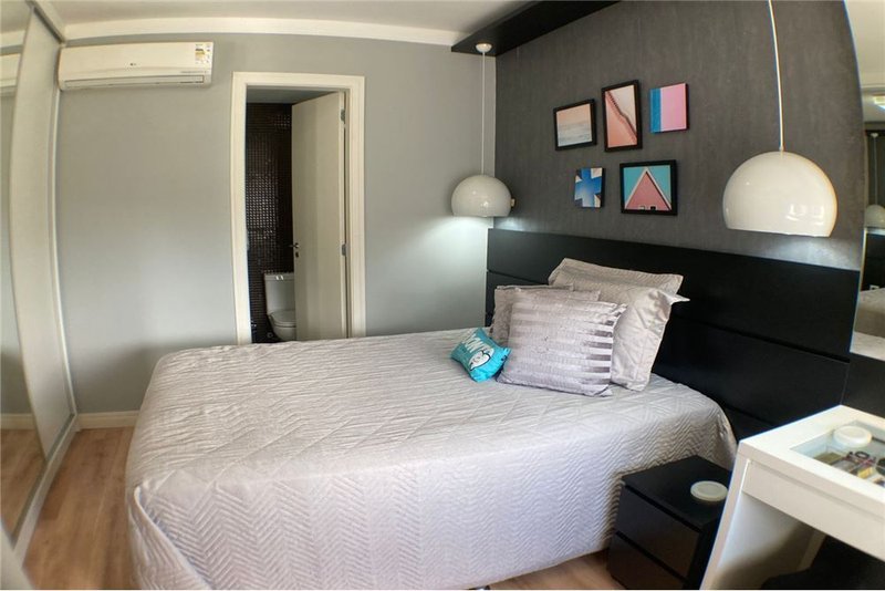 Apartamento 1 dormitório com vaga Miguel Teixeira Porto Alegre - 