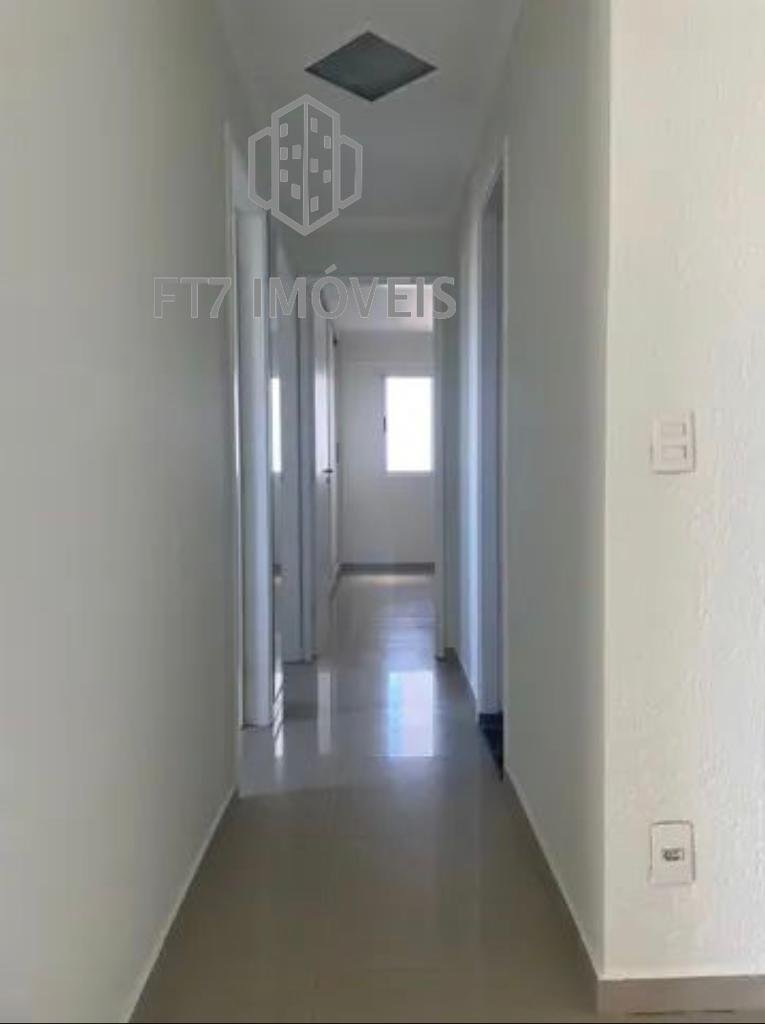 Apartamento à venda com 3 quartos, 77m² - Foto 11