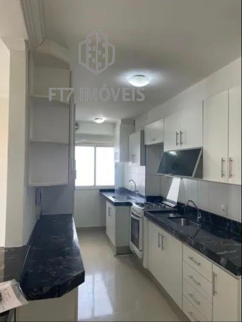 Apartamento à venda com 3 quartos, 77m² - Foto 3