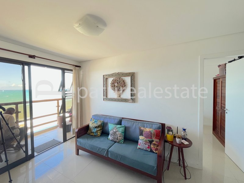 Apartamento pé na Areia com 67 m² com 2 quartos 2 wc e 1 vaga. Cumbuco - Caucaia – CE R. do Clube da Polícia Federal Caucaia - 