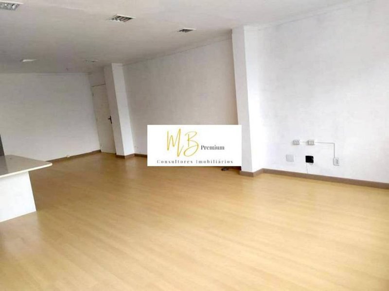 R$ 110.000 - ÓTIMA SALA COMERCIAL - 46M2 - ELEVADOR - SALÃO DE FESTAS - Porto Alegre - 