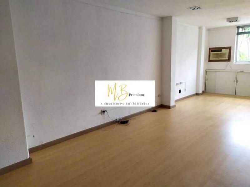 R$ 110.000 - ÓTIMA SALA COMERCIAL - 46M2 - ELEVADOR - SALÃO DE FESTAS - Porto Alegre - 