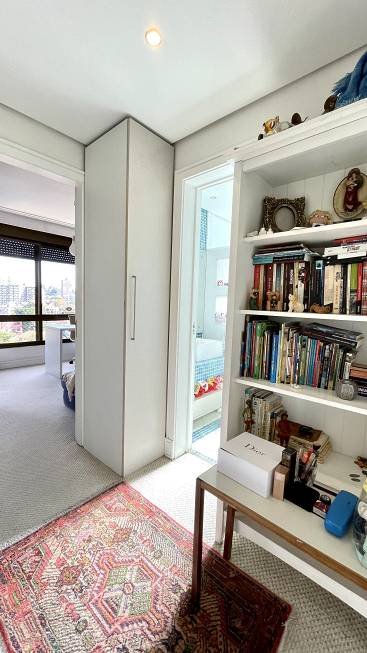 R$ 1.345.000 - MARAVILHOSO APARTAMENTO - 117M2 - 3 DORMITÓRIOS - 2 VAGAS - INFRAESTRUTURA Rua Líbero Badaró Porto Alegre - 