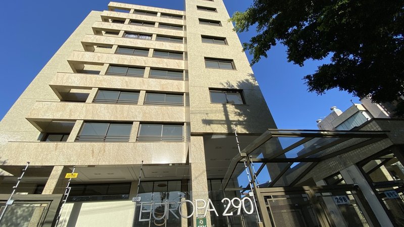 Apartamento Europa Surpreendente 1 Dormitório Professor Ivo Corseuil  Porto Alegre - 