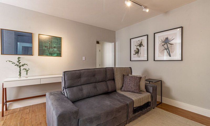 Apartamento de 76m², 2 quartos em Pinheiros Rua Oscar Freire São Paulo - 