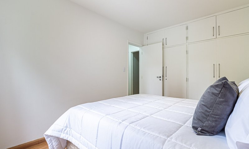 Apartamento de 76m², 2 quartos em Pinheiros Rua Oscar Freire São Paulo - 