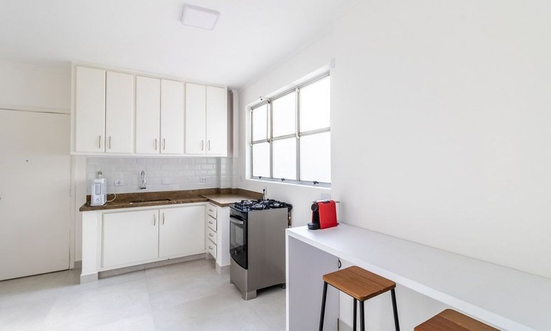 Apartamento de 106m², 3 quartos em Pinheiros Rua Simão Álvares São Paulo - 
