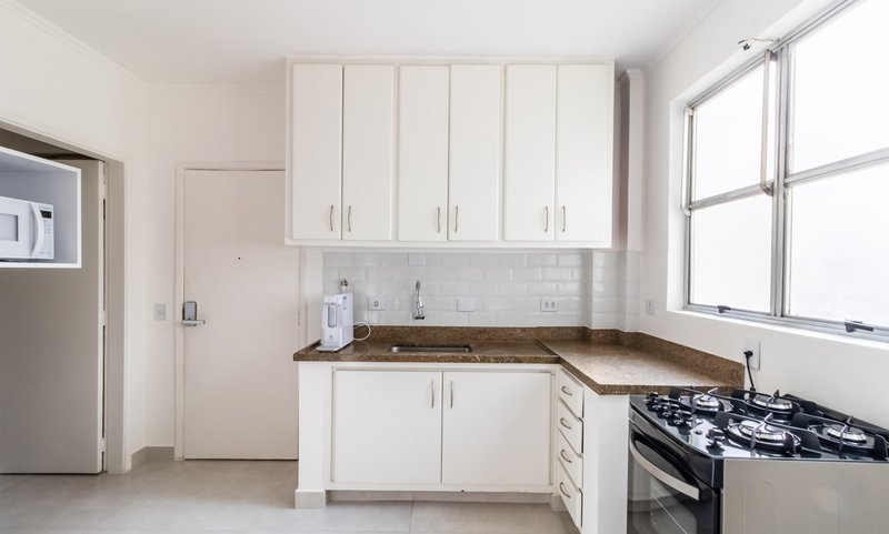 Apartamento de 106m², 3 quartos em Pinheiros Rua Simão Álvares São Paulo - 
