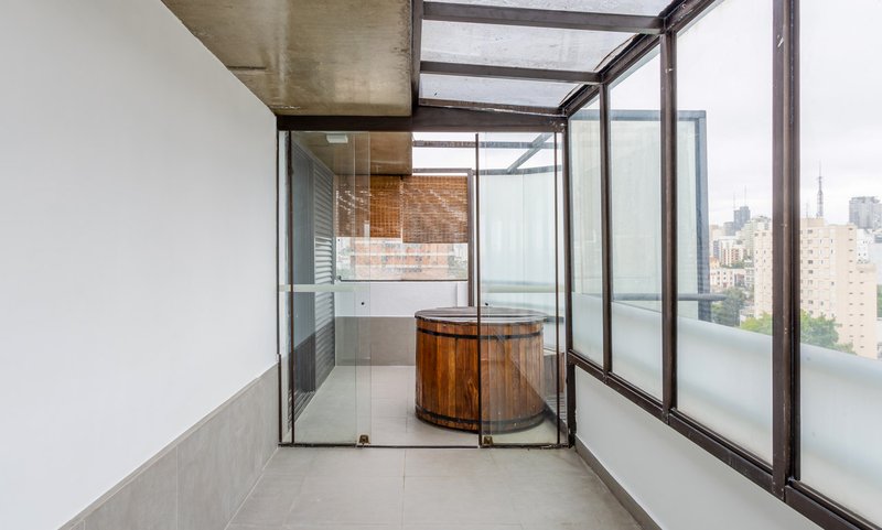 Cobertura de 231m², 3 quartos em Pinheiros Rua Francisco Leitão São Paulo - 