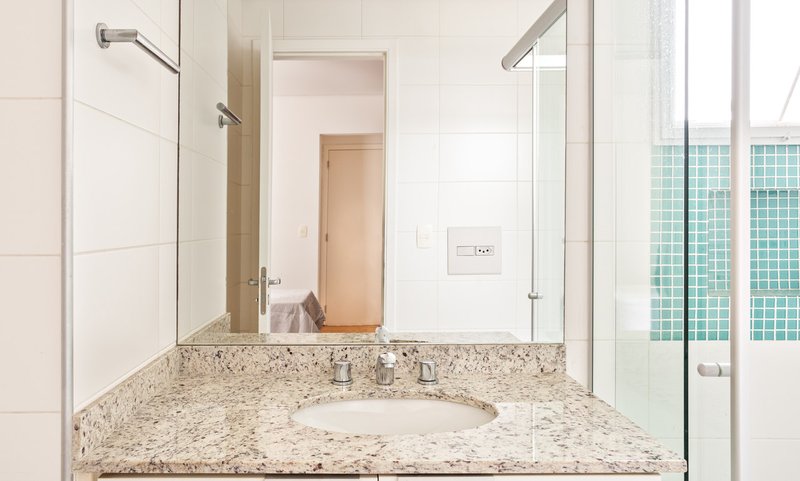 Apartamento de 160m², 3 quartos em Pinheiros Rua Cristiano Viana São Paulo - 