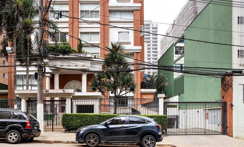 Apartamento de 160m², 3 quartos em Pinheiros Rua Cristiano Viana São Paulo - 