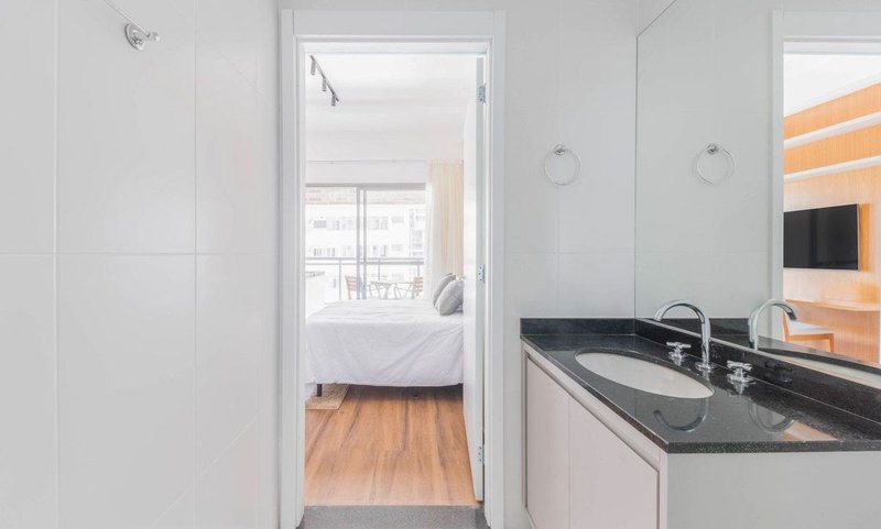 Studio mobiliado pronto para morar Rua dos Pinheiros São Paulo - 