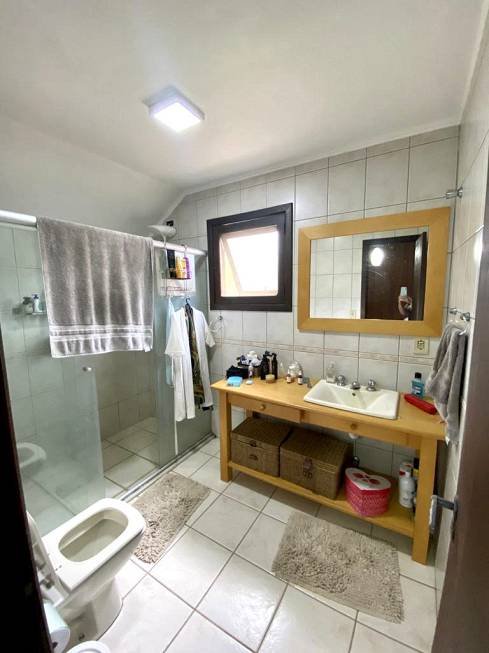 R$ 1.299.000 - CONDOMÍNIO INTERLAGOS - LAGOA - ÓTIMA CASA - 220M2 - 3 DORMITÓRIOS - VAGAS Rua da Lagoa Osório - 