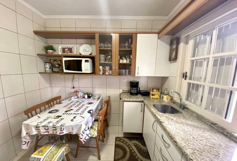 R$ 870.000 - LINDO APARTAMENTO NO CENTRO DE GRAMADO - 134M2 - MOBILIADO - 2 SUÍTES - VAGA Rua Leopoldo Rosenfeld Gramado - 