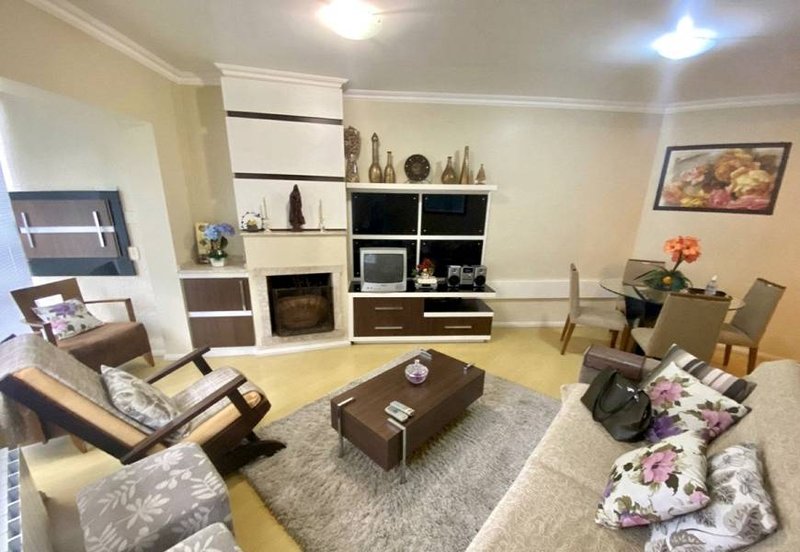 R$ 870.000 - LINDO APARTAMENTO NO CENTRO DE GRAMADO - 134M2 - MOBILIADO - 2 SUÍTES - VAGA Rua Leopoldo Rosenfeld Gramado - 