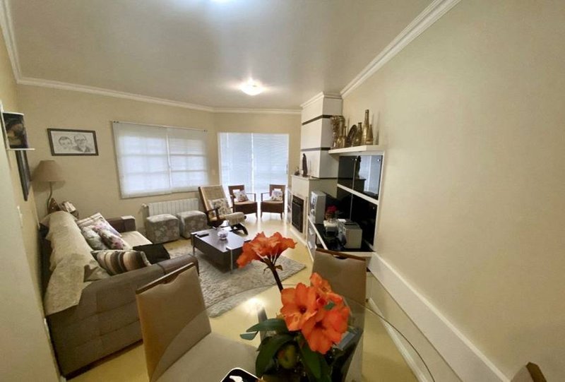 R$ 870.000 - LINDO APARTAMENTO NO CENTRO DE GRAMADO - 134M2 - MOBILIADO - 2 SUÍTES - VAGA Rua Leopoldo Rosenfeld Gramado - 