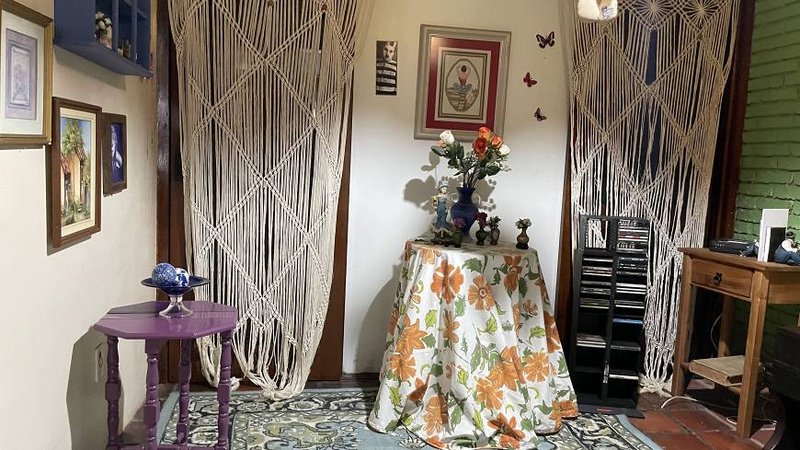 R$ 2.755.000 - ENORME CASA COM TERRENO DE 641M2 - 4 DORM - 1 SUÍTE - 4 VAGAS - PISCINA - Porto Alegre - 