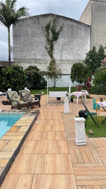 R$ 2.755.000 - ENORME CASA COM TERRENO DE 641M2 - 4 DORM - 1 SUÍTE - 4 VAGAS - PISCINA - Porto Alegre - 