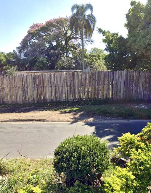 R$ 1.940.000 - ESPETACULAR ÁREA - TERRENO TOTALMENTE PLANO - 2.783M2 - Porto Alegre - 