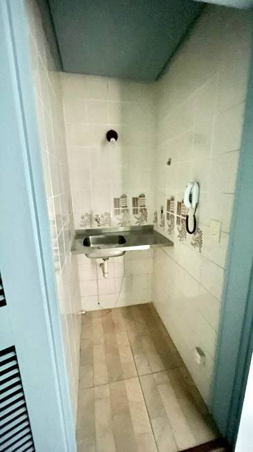 R$ 190.000 - ÓTIMA SALA COMERCIAL - 49M2 - SACADA - LOCALIZAÇÃO PERFEITA E PRIVILEGIADA - Porto Alegre - 