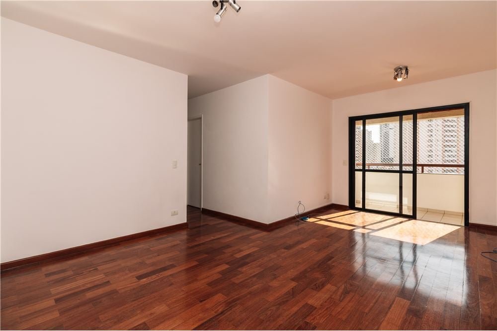 Apartamento à venda com 3 quartos, 82m² - Foto 4