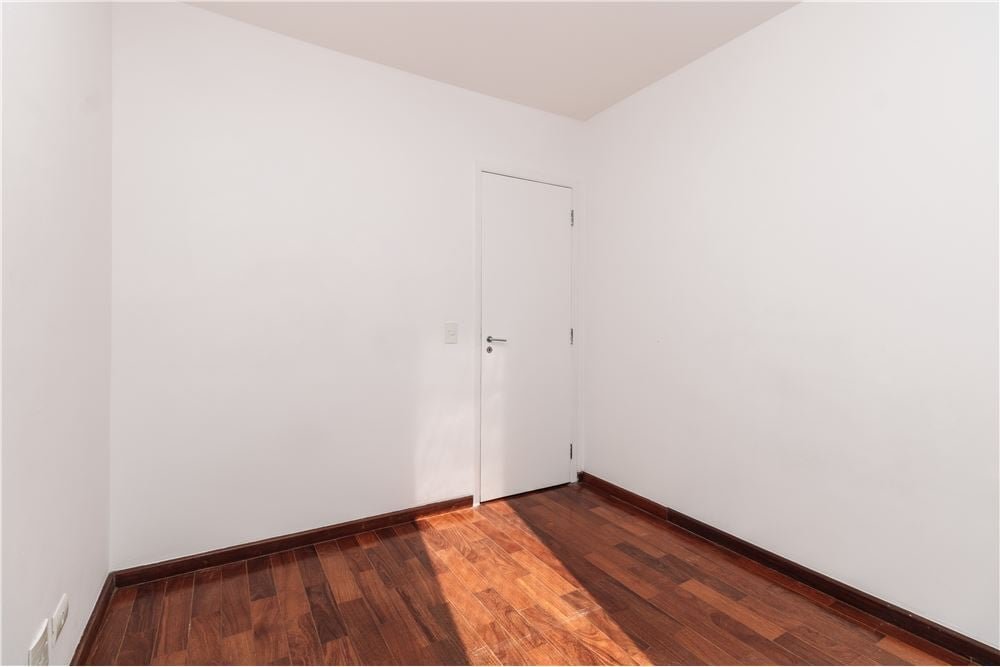 Apartamento à venda com 3 quartos, 82m² - Foto 12