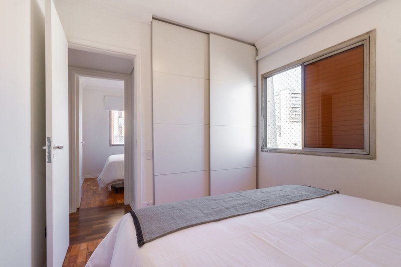 Apartamento de 85m², 3 quartos em Vila Nova Conceição Rua Santa Justina São Paulo - 