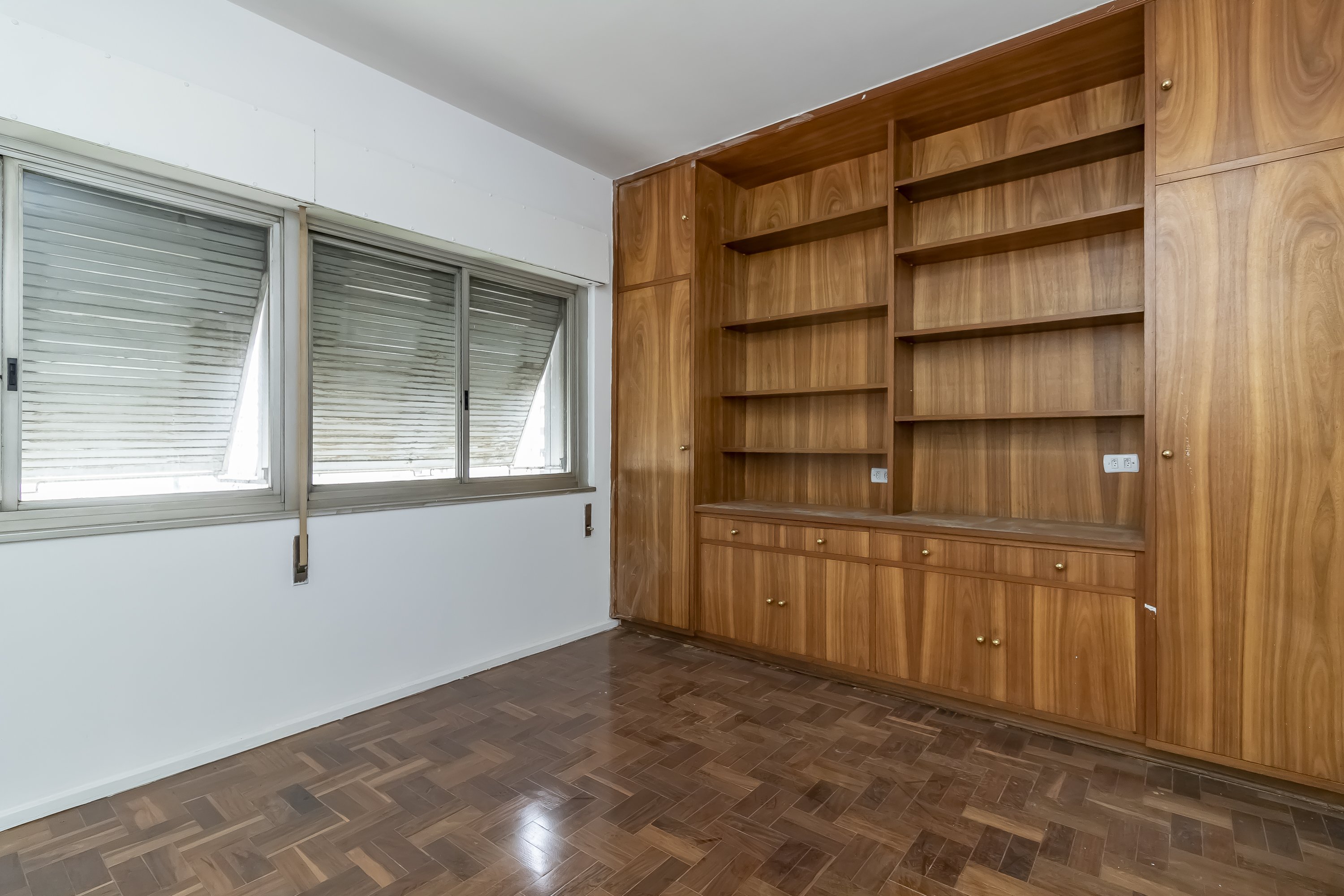 Apartamento à venda com 3 quartos, 173m² - Foto 18