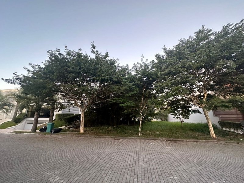 Terreno/Lote Residencial JIDB 500 Lote 2212 600m² dos Botos Florianópolis - 