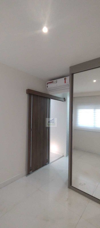 APARTAMENTO COM 2 DORMITÓRIOS EM SANTO AMARO À VENDA PARA INVESTIDORES JÁ COM RENDA! Praça Dom Francisco de Souza São Paulo - 