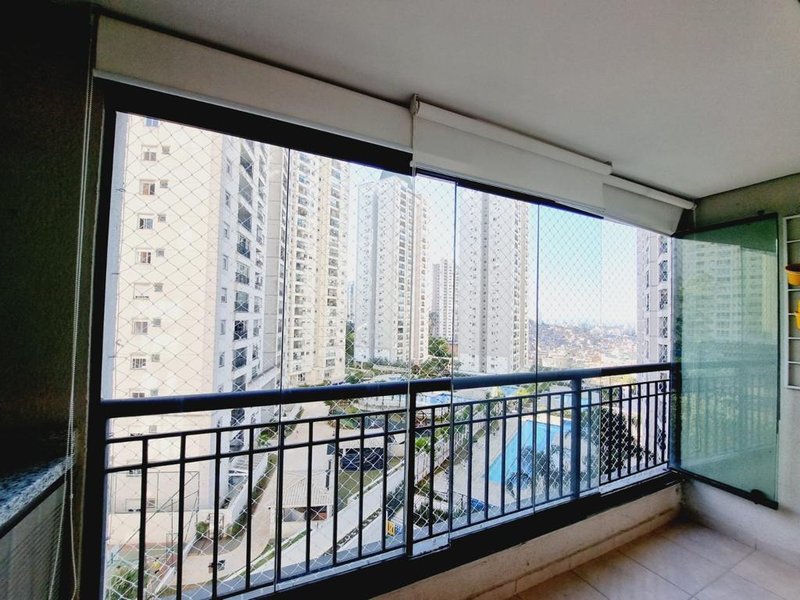 Alugo apartamento mobilado no Morumbi  São Paulo - 