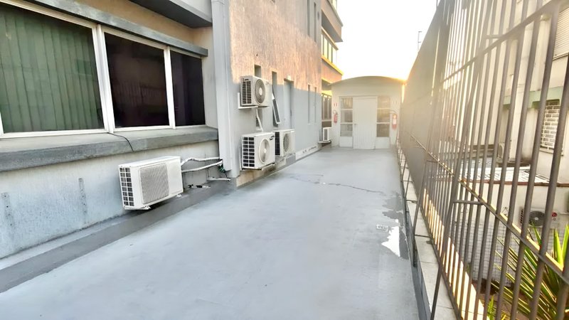 R$ 7.990.000 - PRÉDIO COMERCIAL DE ESQUINA - 4 ANDARES - 1.315M2 - AUDITÓRIO - 10 VAGAS Avenida Ipiranga Porto Alegre - 