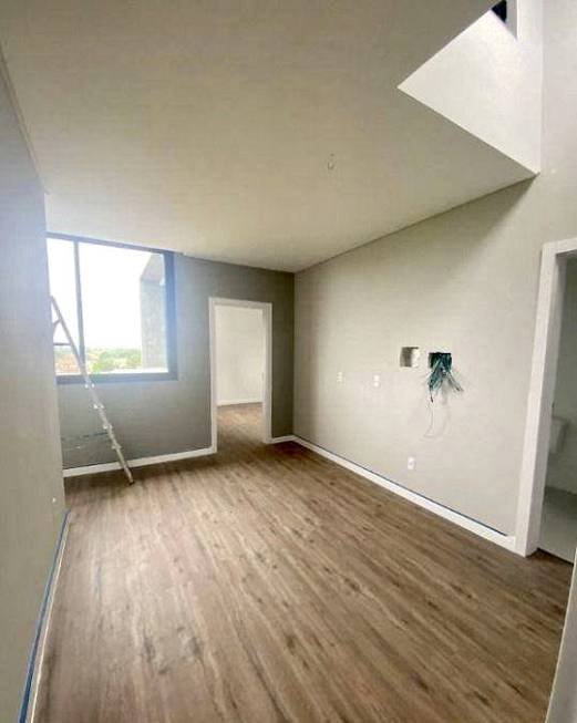 R$ 949.000 - LINDÍSSIMOS SOBRADOS EM GAROPABA - 135M2 - 4 DORM. - DORM. TÉRREO - 2 VAGAS Rua Pinguirito  Garopaba - 