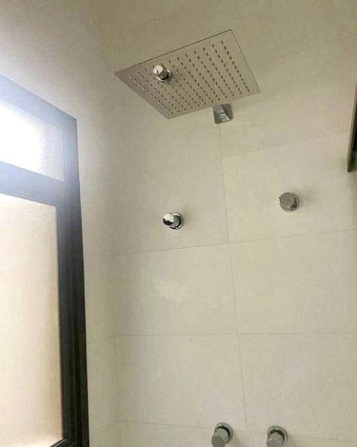 R$ 949.000 - LINDÍSSIMOS SOBRADOS EM GAROPABA - 135M2 - 4 DORM. - DORM. TÉRREO - 2 VAGAS Rua Pinguirito  Garopaba - 