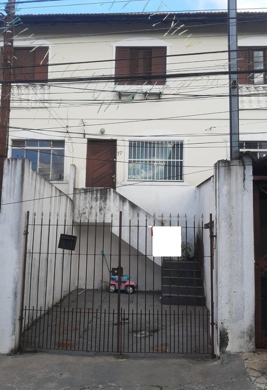 Sobrado com 2 Quartos e 2 banheiros à Venda, 85 m² por R$ 335.000 Rua Calábria São Paulo - 